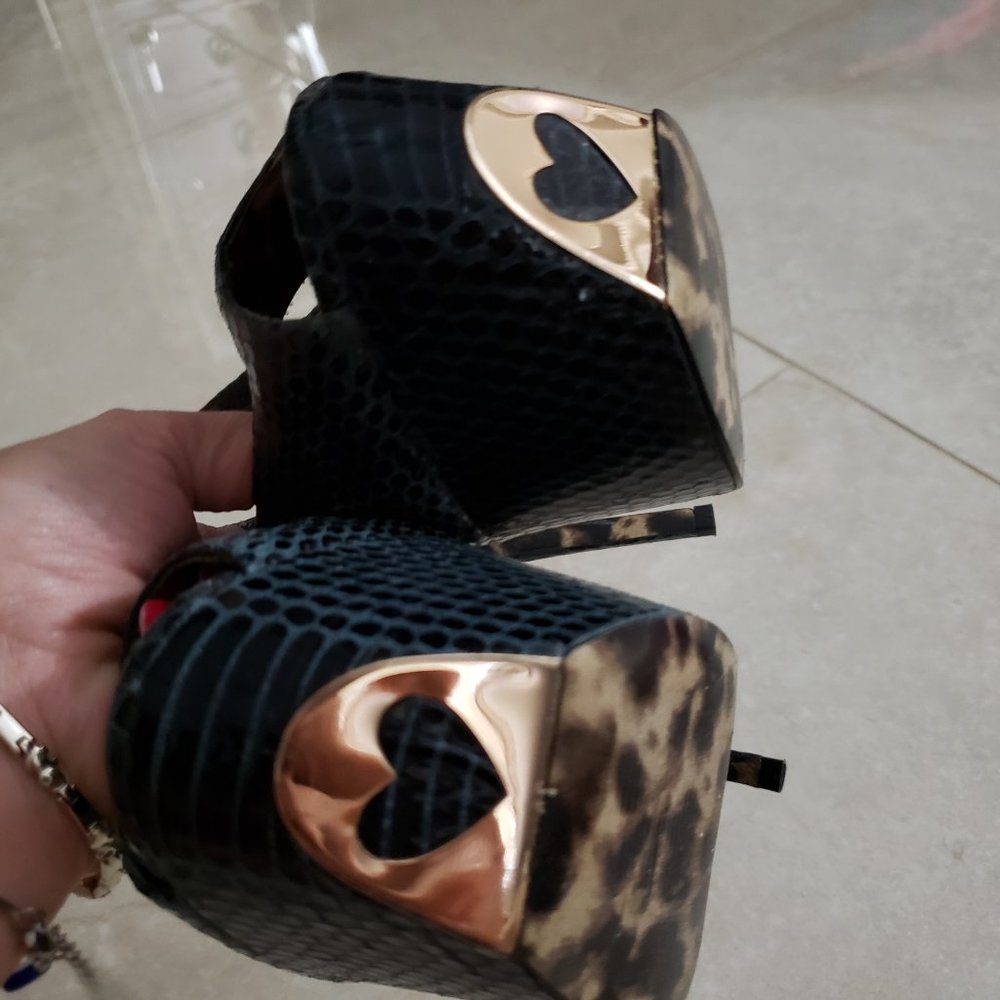 Betsey Johnson Animal Print Platform Slingback Heels 9